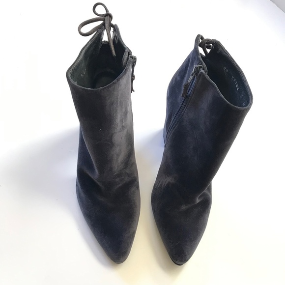 Stuart Weitzman Velvet Grandy Pane Boots Booties Womens 8 Gray Heels Pointed Toe - Picture 3 of 12